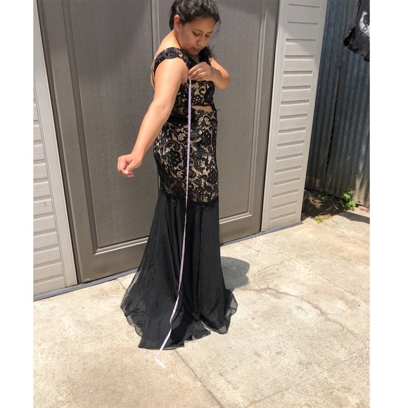 Gorgeous Black Prom Dress - Picture 15 of 16